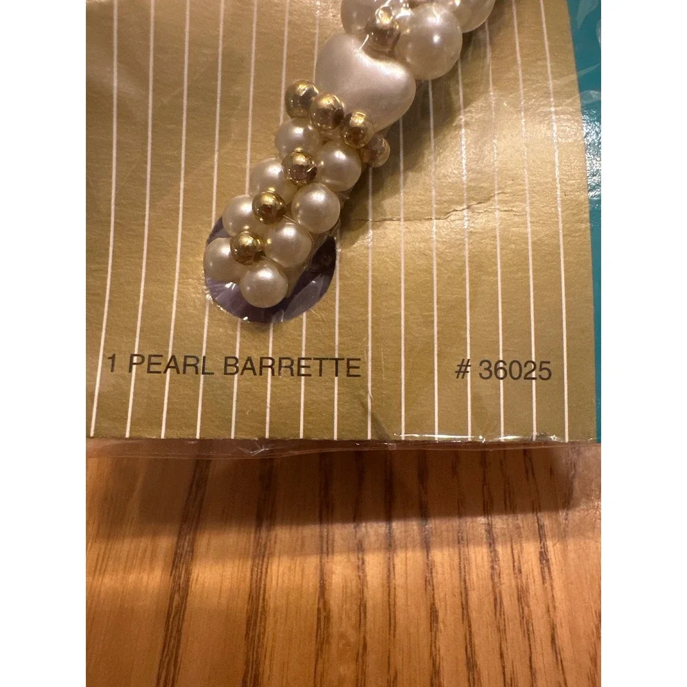 Philips Modern Classics Faux Pearl Heart Hair Barrette‎ Gold Tone Beads 36025